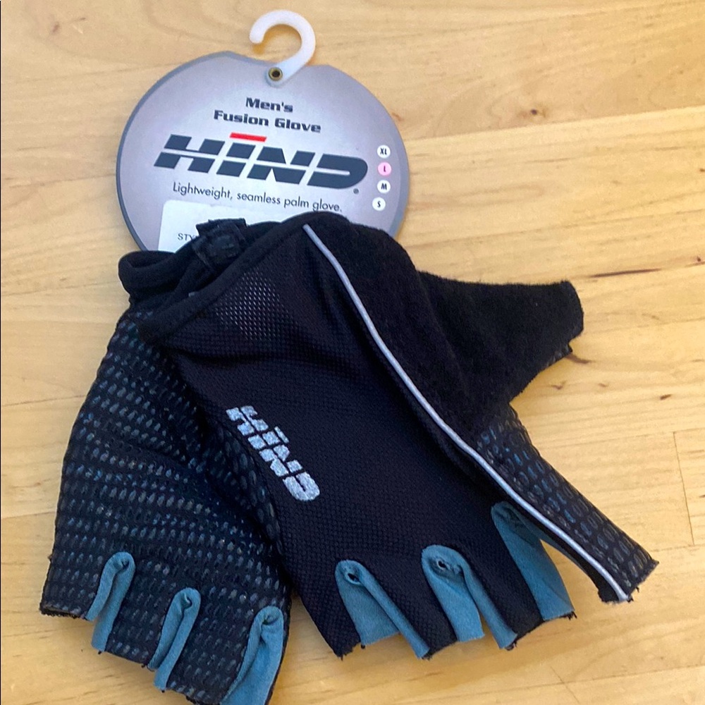 NWT - Hind Men's Fusion Cycling Gloves - Large - Black and Gray